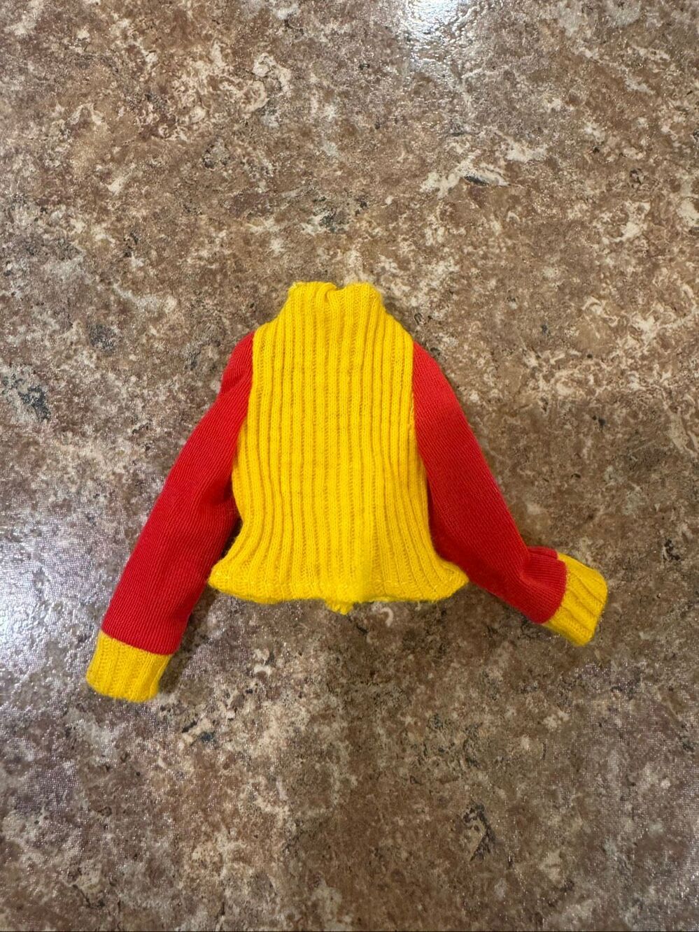 Vintage 1972 Skipper Turn Abouts #3295 Red Yellow Shirt Mattel